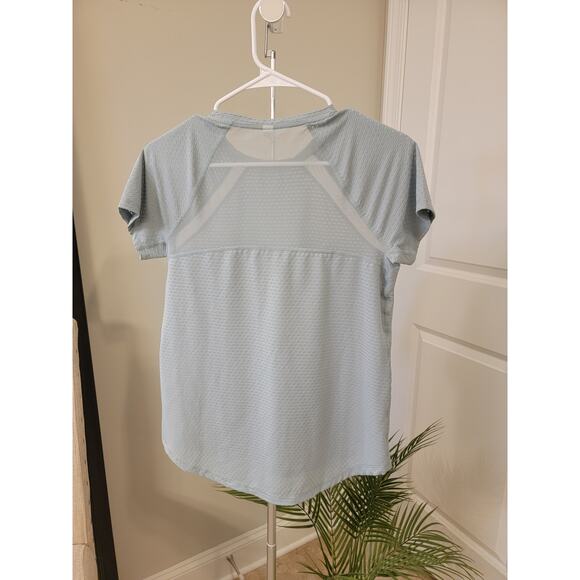 Exersion Lightweight Activewear Tank - Picture 3 of 3